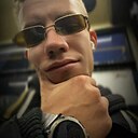 Саша, 23 года