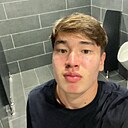 Санжар, 18 лет