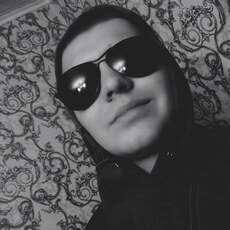 Фотография мужчины Данил, 20 лет из г. Донецк (Ростовская Обл.)