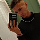 Максим, 18 лет