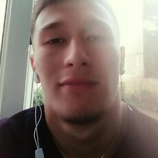 Фотография мужчины Фархат, 29 лет из г. Усть-Каменогорск