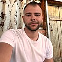 Олег, 32 года