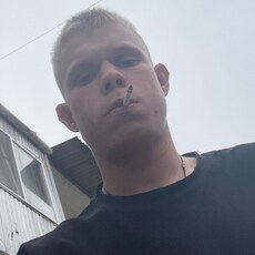 Фотография мужчины Данил, 19 лет из г. Волгоград