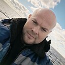 Илья, 33 года