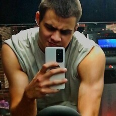 Фотография мужчины Антон, 19 лет из г. Ухта