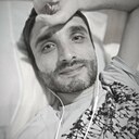 Лев, 37 лет