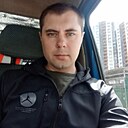 Roman, 32 года