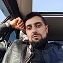 Леон, 33 года