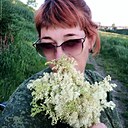 Таню Ша, 54 года