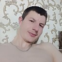 Максим, 21 год