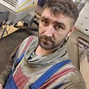 Михаил, 34 года