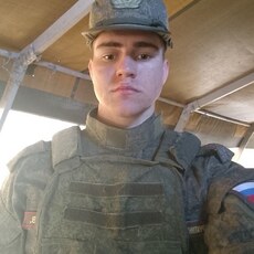 Фотография мужчины Евгений, 19 лет из г. Старотитаровская