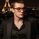 Максим, 22 года