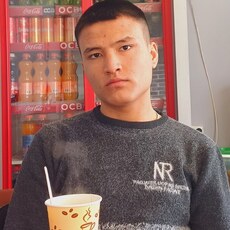 Фотография мужчины Саша, 20 лет из г. Екатеринбург