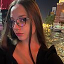 Олеся, 18 лет