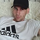 Денис, 33 года