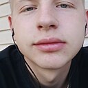 Максим, 23 года