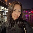 Алмагуль, 24 года