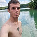 Вова, 24 года