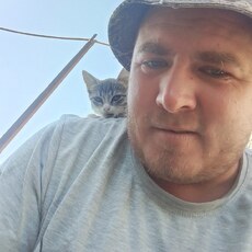 Фотография мужчины Мухадин, 29 лет из г. Черкесск