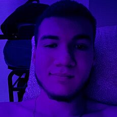 Фотография мужчины Макс, 20 лет из г. Екатеринбург