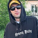 Денис, 32 года