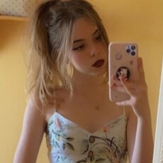 Фотография девушки Здрасти, 19 лет из г. Санкт-Петербург