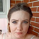 Вика, 24 года