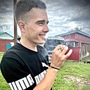 Михаил, 33 года