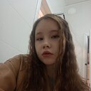 Полина, 18 лет