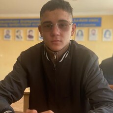 Фотография мужчины Илья, 22 года из г. Уральск