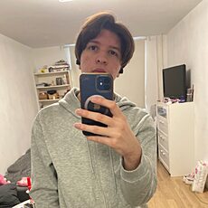 Фотография мужчины Konstantin, 18 лет из г. Санкт-Петербург
