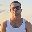 Артём, 23 года