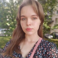 Фотография девушки Вика, 23 года из г. Санкт-Петербург