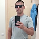 Каромат, 37 лет