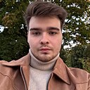 Илья, 22 года