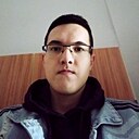 Денис, 21 год