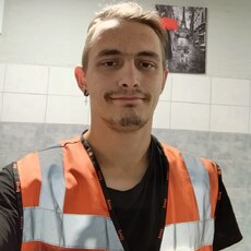 Фотография мужчины Юрий, 25 лет из г. Санкт-Петербург