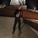 Без Имен, 33 года