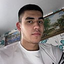 Макс, 24 года