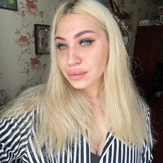 Фотография девушки Александра, 27 лет из г. Санкт-Петербург