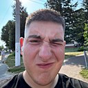 Сергей, 22 года