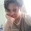 Денис, 22 года