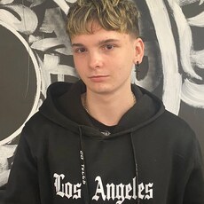 Фотография мужчины Рома, 18 лет из г. Днепр