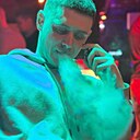 Роман, 22 года