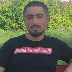 Behram, 28 из г. Берлин.