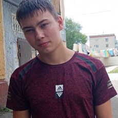 Фотография мужчины Максим, 18 лет из г. Большой Камень