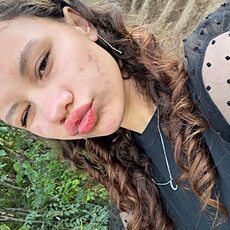 Фотография девушки Анжелика, 18 лет из г. Братск