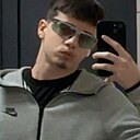 Макс, 22 года