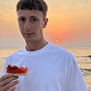 Кирилл, 25 лет